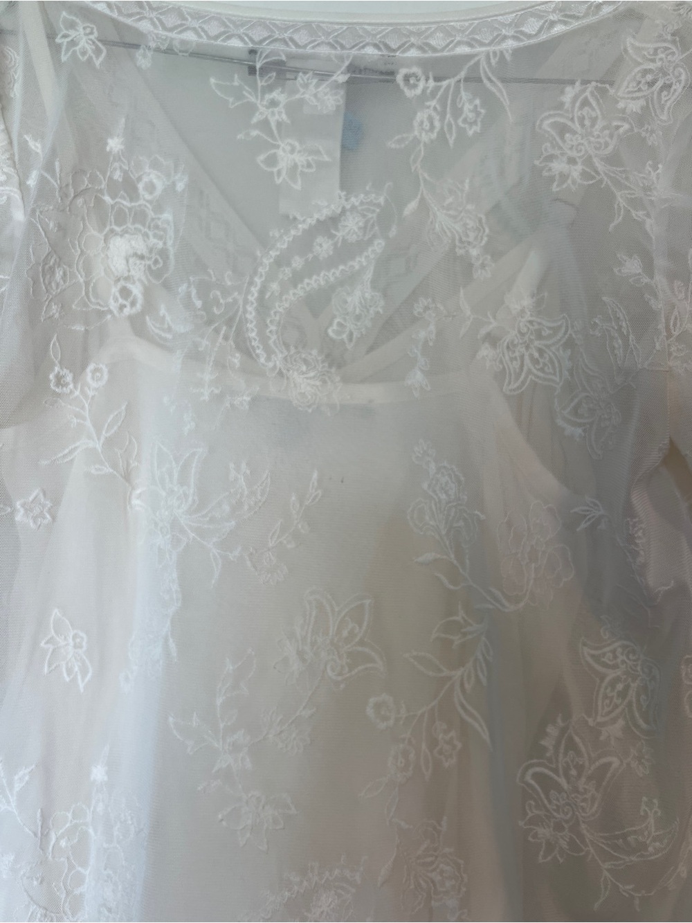 White House Black Market White Sheer Embroidered V-Neck Blouse - Picture 6 of 6